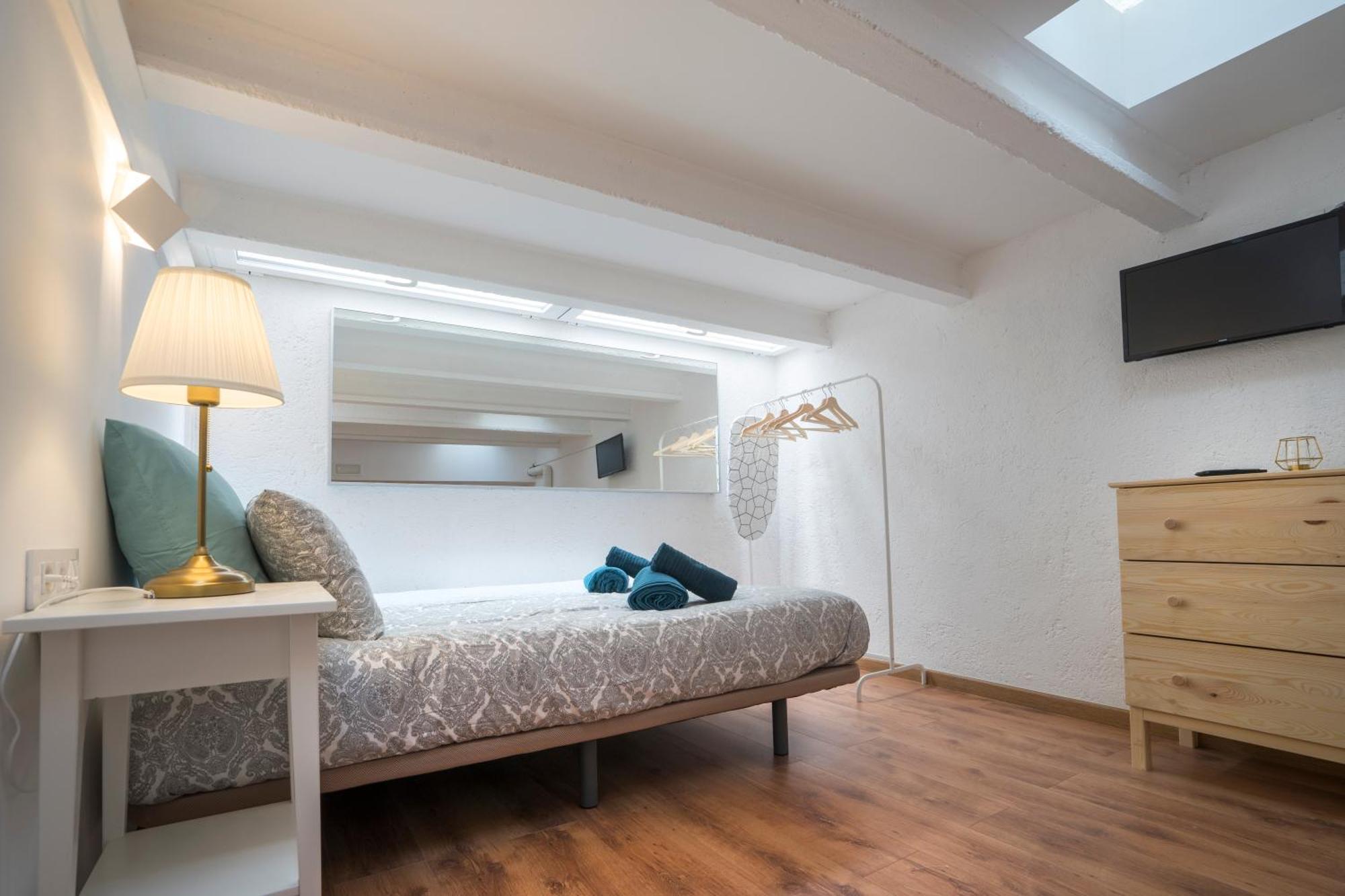 Hotelito Boutique Cinca L'Hospitalet de Llobregat Rom bilde